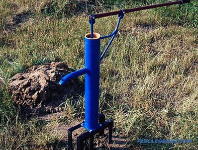 Ručna pumpa za vodu iz bunara