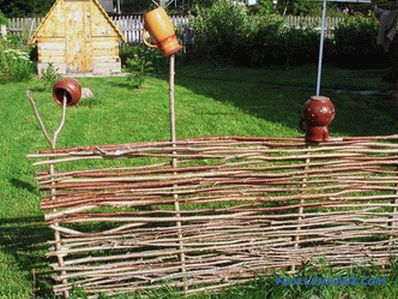 Kako napraviti pletenu ogradu - izrada pletiva (+ fotografije)